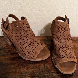 Peep toe chunky heeled shoes - worn once!